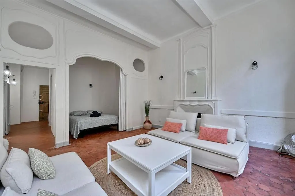 Le Pi-Gnotte - Wi-Fi - Centre Ville Avignon Apartment